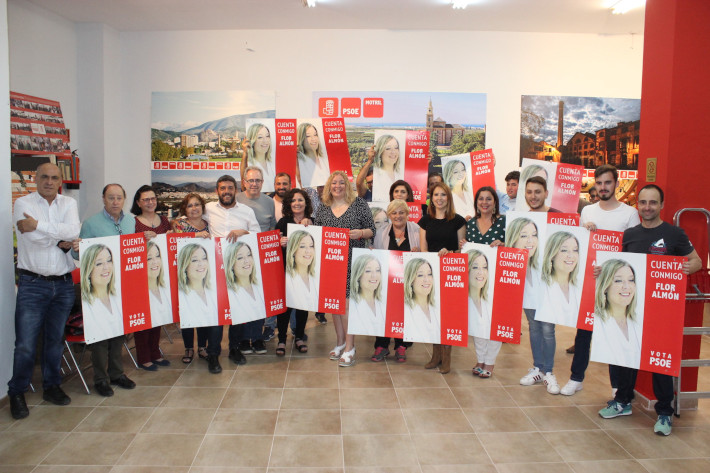 Flor Almón pide el voto para el PSOE 